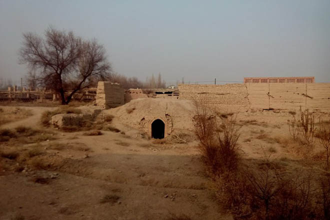 ئەخمەتجان ھوشۇر فوتو سۈرەت ئەسەرلىرى ـــ قەدىمىي شەھەر维吾尔古城遗址