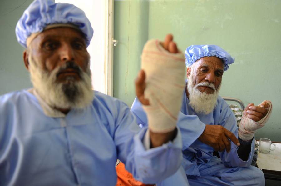 ئافغانىستان ئاممىسى توپىلاڭچىلارنىڭ قورقاق سېلىشىغا قارىماي سايلامغا قاتناشتى(2)
